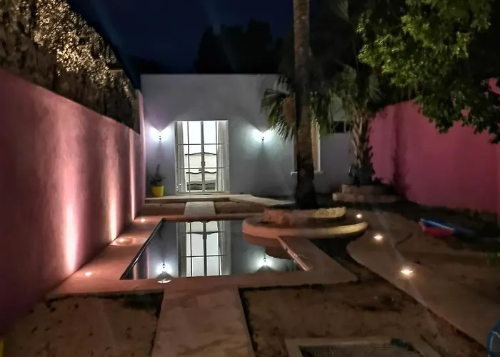 Casa De Los Gatos