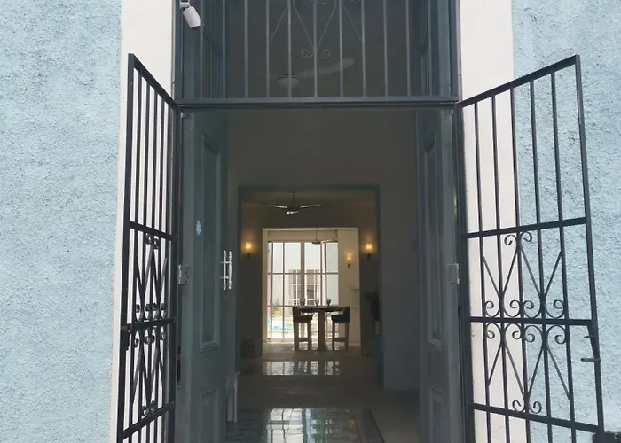 Casa De Los Gatos